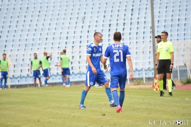 neftohimik chernomoretz (75)