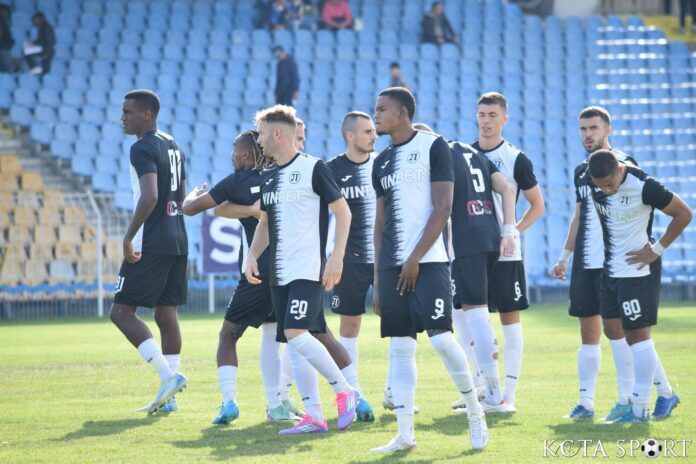 lokomotiv plovdiv otbor chernomoretz lokomotiv plovdiv (18)