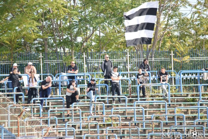 lokomotiv plovdiv fenove chernomoretz lokomotiv plovdiv (31)
