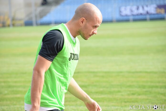 angel lqskov chernomoretz lokomotiv plovdiv (64)