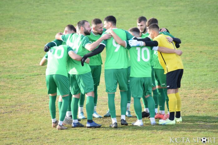 levski karlovo otbor chernomoretz levski karlovo (6)