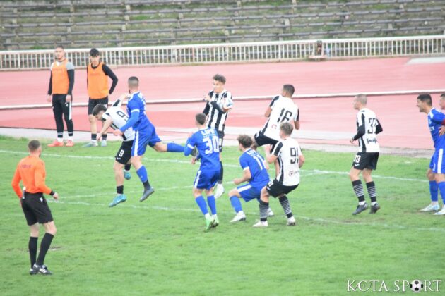 lokomotiv plovdiv 2 dubal chernomoretz (25)