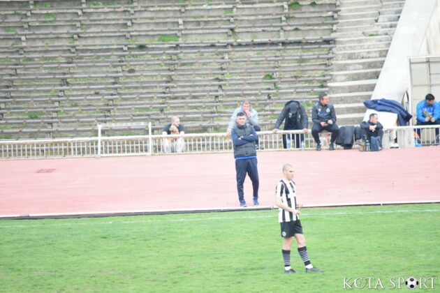 lokomotiv plovdiv 2 dubal chernomoretz (9)
