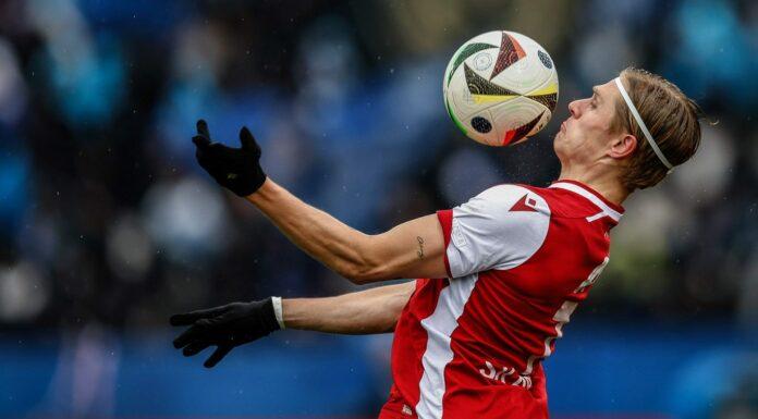 Странният случай Улаус Скаршем: ЦСКА се чуди как да изгони играч, бил в списъка на Клоп ulaus skarshem