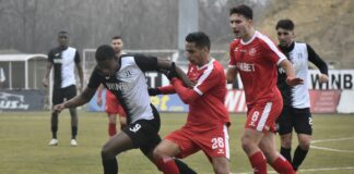 lokomotiv plovdiv botev vraca mohamed bukasi david kardenes