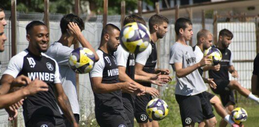 lokomotiv plovdiv trenirovka