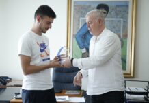 stefanov2