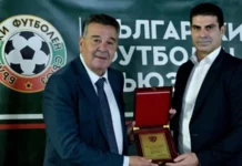 Георги Иванов награди с платкет Атанас Узунов GONZO