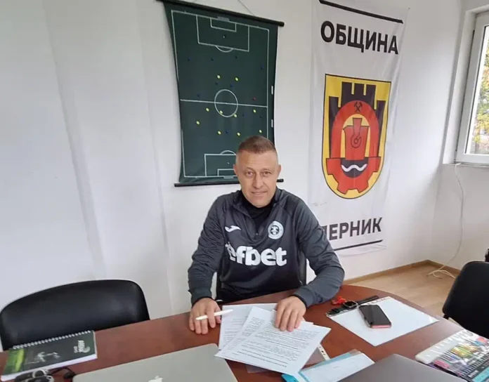 Vladimir Manchev Minyor tren 1024x801.jpg