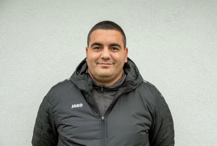 Desislav Dqkov Desislav Dqkov