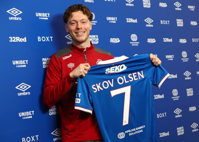 Rangers have signed Andreas Skov Olsen on loan from Wolfsburg.