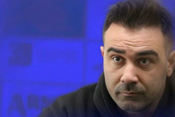 akis vavalis akis vavalis