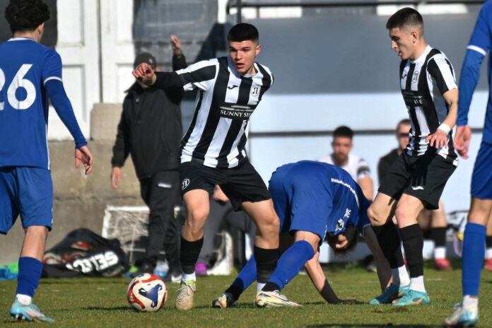 lokomotiv plovdiv 2 dubal gigant valeri bojinov mladshi lokomotiv plovdiv 2 dubal gigant valeri bojinov mladshi