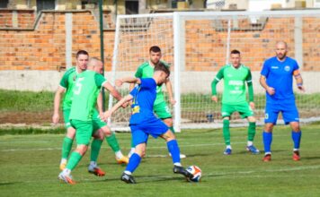 Марица излъга Секирово като гост,счупиха стъклото на клубния автобус!(СНИМКИ) sekirovo maritsa