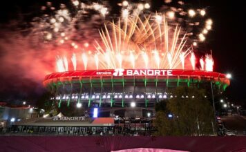 Голяма трагедия! Фен падна от трибуните и загина на Мексико-Португалия(ВИДЕО) stadion atsteka