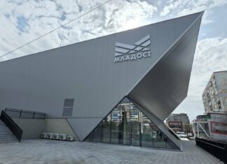 Бургаското дерби Нефтохимик – Дея ще се играе в реновираната зала „Младост“ zala mladost