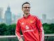 Димитър Бербатов зарадва фенове на Ман Юнайтед в Китай(СНИМКИ) dimitar berbatov kitay