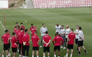 ЦСКА извади късата клечка, ако продължи в Лига Европа cska trenirovka
