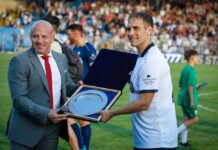 Спортният министър връчи почетен плакет на Стилиян Петров stiliyan petrov