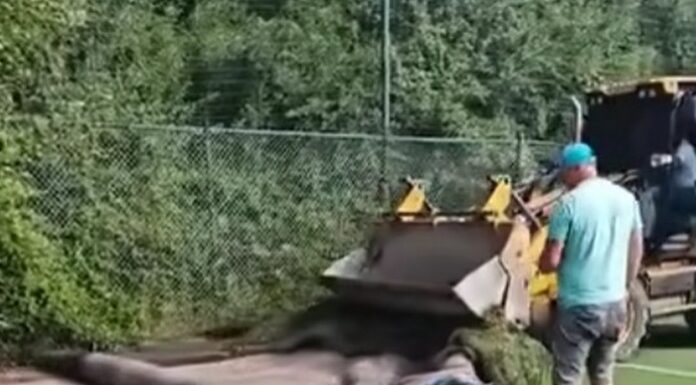 Локомотив (София) модернизира базата си! Започна ремонт на тренировъчния терен (ВИДЕО) bez ime