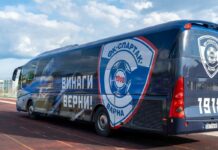 Спартак с нов автобус преди дербито на Варна!СНИМКА spartak varna avtobus