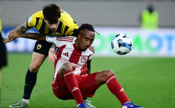 Гръцката Суперлига: Олимпиакос иска да свали АЕК от трона SuperLeague Greece Regular Season Olympiacos FC vs AEK Athens