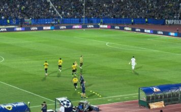 Звездата на АЕК с контузия, Николич пази титуляри за Левски levski aek (12)