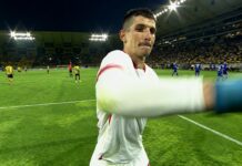 Заради удар по камера: Наумов може да изгори за важен мач daniel naumov