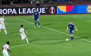 Левски отстъпи в зрелище(снимки) levski rb zalcburg (32)
