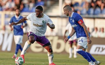 Спартак Вн прекъсна перфектна серия на Лудогорец на „Коритото“ spartak varna ludogorets angel granchov kvadvo dua