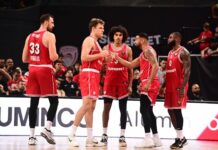 Везенков и Олимпиакос с изненадваща загуба от Фенербахче(ВИДЕО) olimpiakos